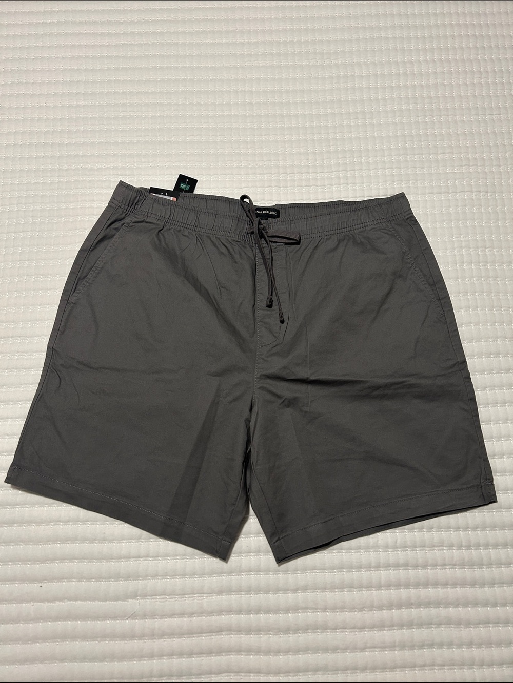 Banana Republic Men's Charcoal Drawstring Hybrid Shorts XL